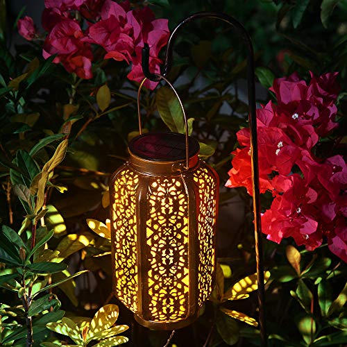 Solar Carved Hollow Garden Light