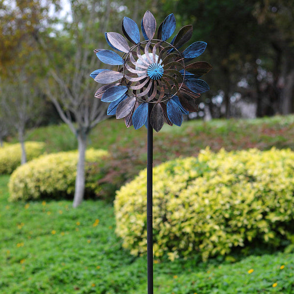 Metal Sculpture Solar Wind Spinner