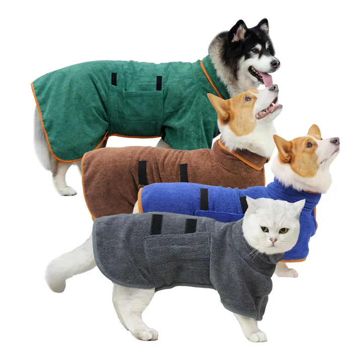 Super Absorbent Pet Bathrobe for Dogs & Cats of All Sizes