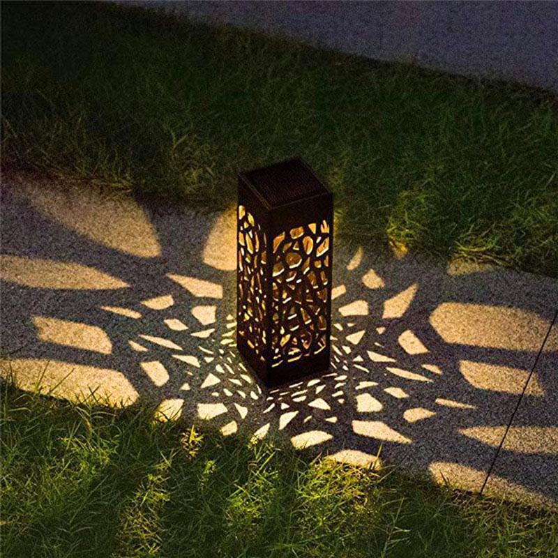 Solar Powered Vintage Garden Light