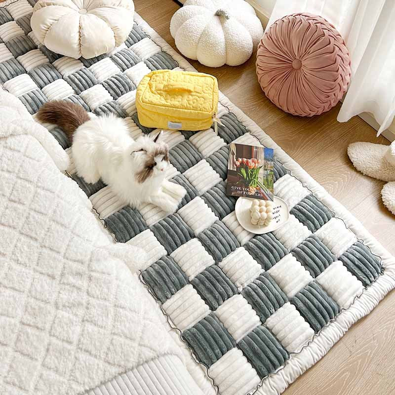 Creamy Checkered Square Pet Mat | Comfy Bed & Couch Cover For Your Furry Friend