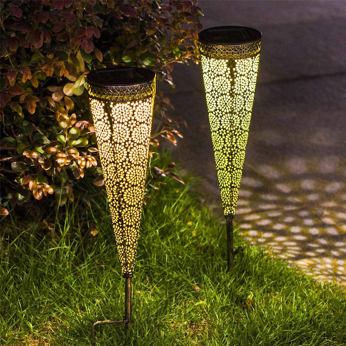 Solar Powered LED Garden Hollowed Light (2Pcs )